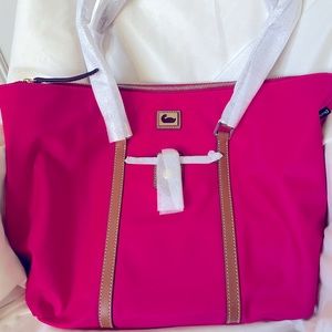 Dooney & Bourke Wayfarer Large Nylon Zip Tote w/ Key Fob - Fuchsia